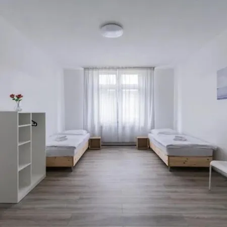 Elbglueck Stadtwohnung - Appartement Mit Parkplatz アパート